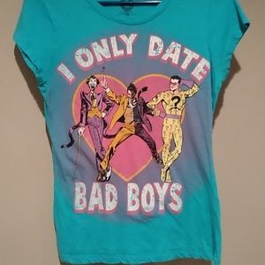 Cute "I only date bad boys" shirt, DC Comics